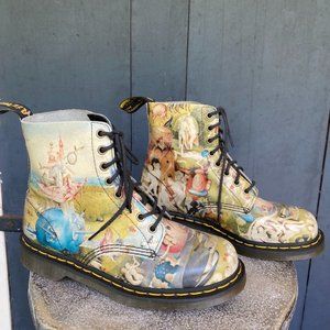 Dr. Martens Pascal RARE Hieronymus Bosch Heaven Boots US-8 EU-39 NEVER WORN